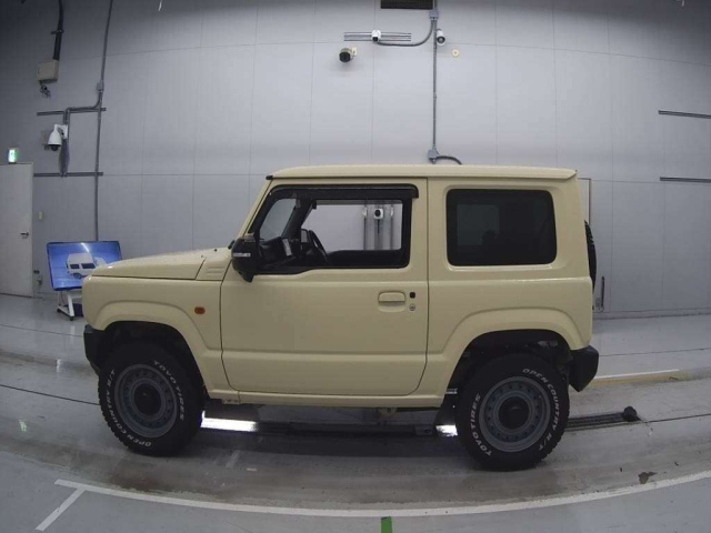 SUZUKI JIMNY 2021