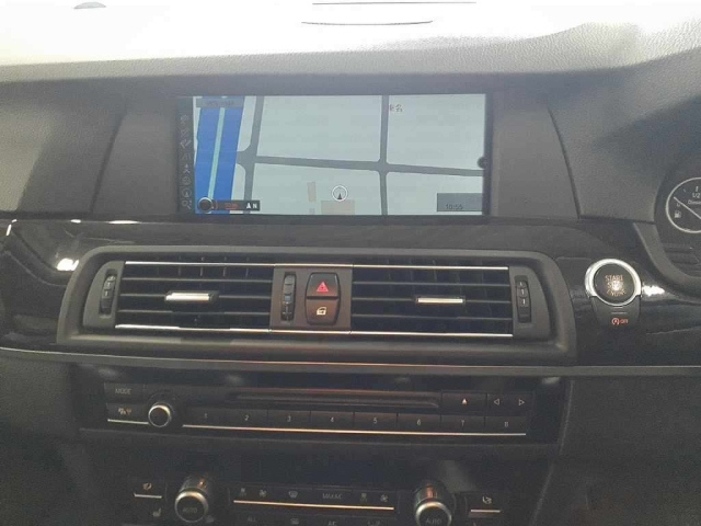 BMW 5 SERIES 2012