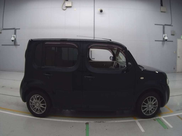 NISSAN CUBE 2013