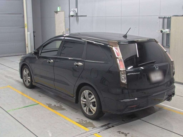 HONDA STREAM 2014