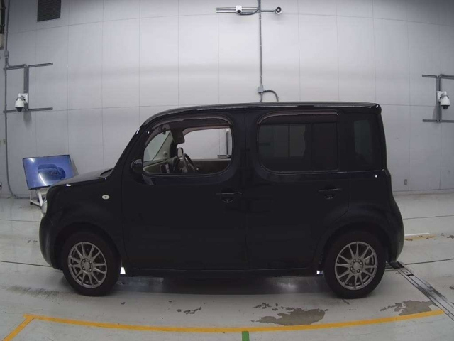 NISSAN CUBE 2013
