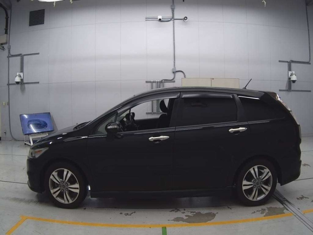HONDA STREAM 2014