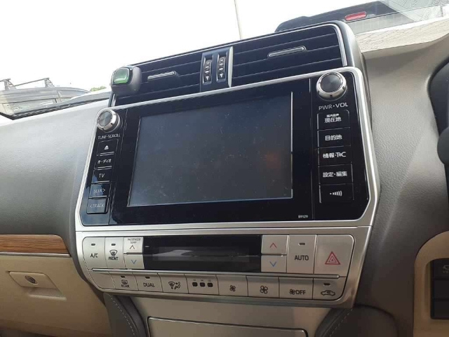 TOYOTA LAND CRUISER PRADO 2019