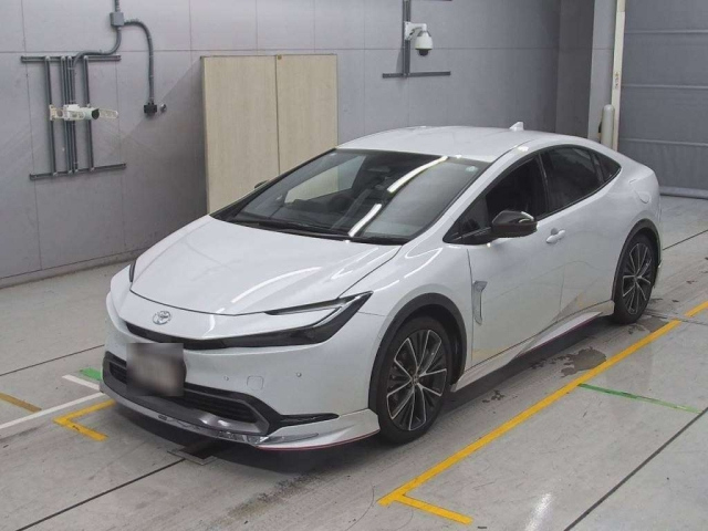 TOYOTA PRIUS 2024