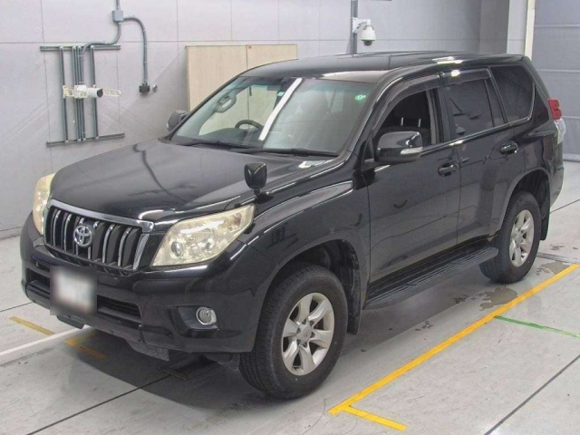 TOYOTA LAND CRUISER PRADO 2013