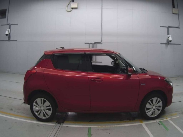 SUZUKI SWIFT 2018