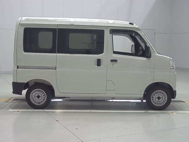 DAIHATSU HIJET VAN 2022