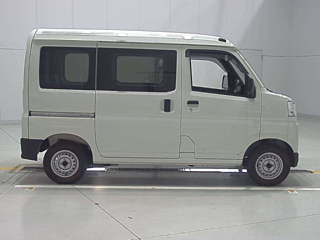 DAIHATSU HIJET VAN 2022