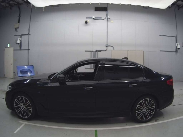 BMW 5 SERIES 2018