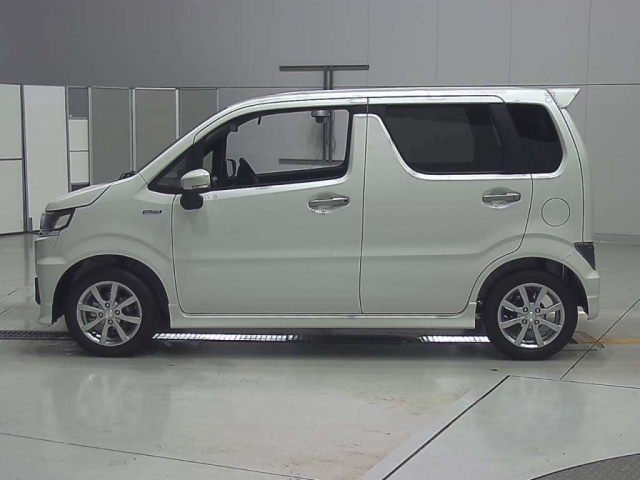 SUZUKI WAGON R 2025