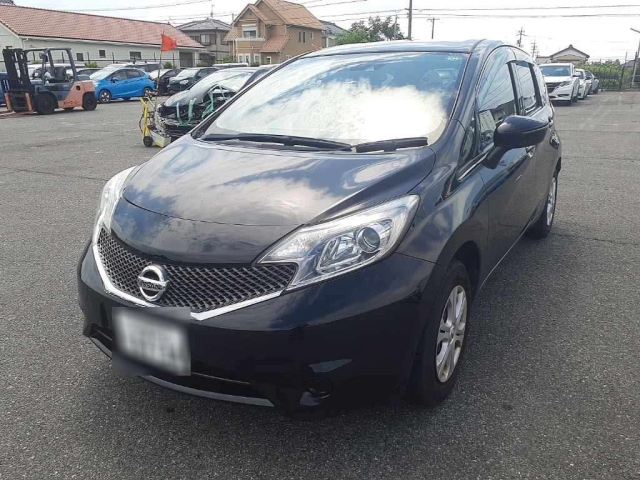 NISSAN NOTE 2015