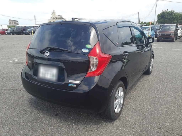 NISSAN NOTE 2015