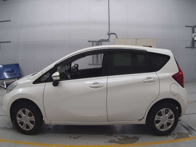 NISSAN NOTE 2015