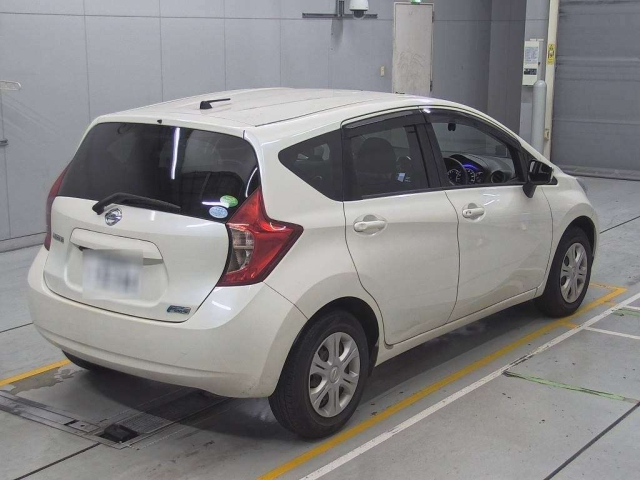 NISSAN NOTE 2015