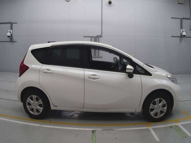 NISSAN NOTE 2015