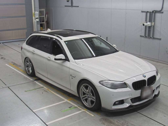 BMW 5 SERIES 2015