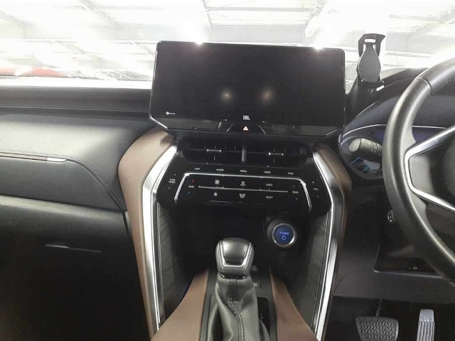 TOYOTA HARRIER 2021