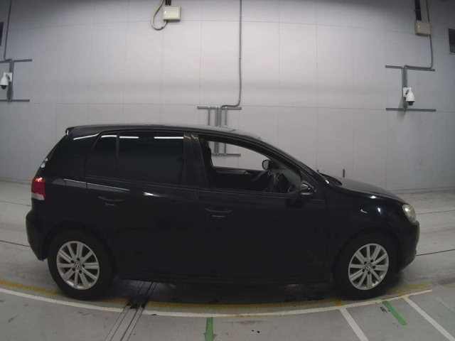 VOLKSWAGEN GOLF 2012