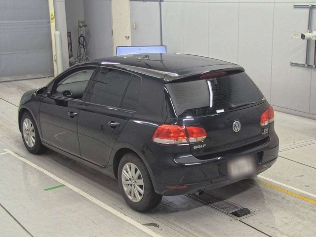 VOLKSWAGEN GOLF 2012