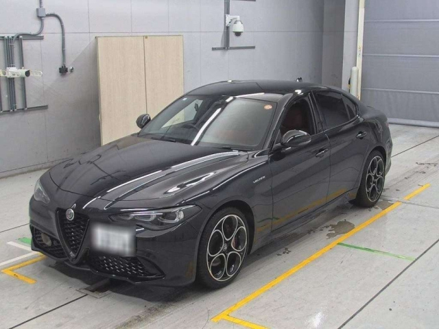 ALFAROMEO GIULIA 2024