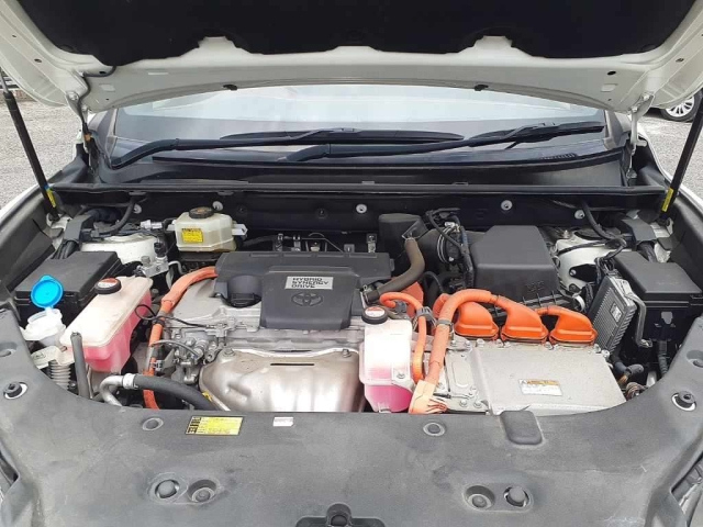 TOYOTA HARRIER 2015