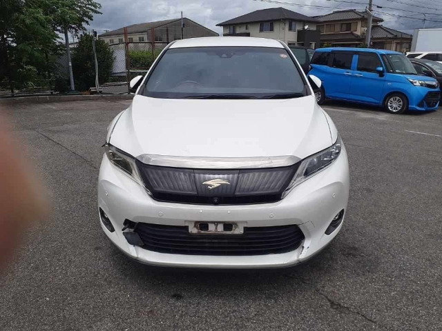 TOYOTA HARRIER 2015