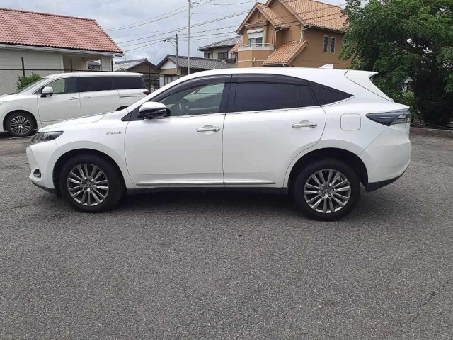 TOYOTA HARRIER 2015