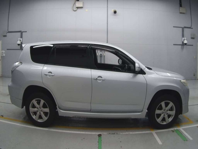 TOYOTA VANGUARD 2009