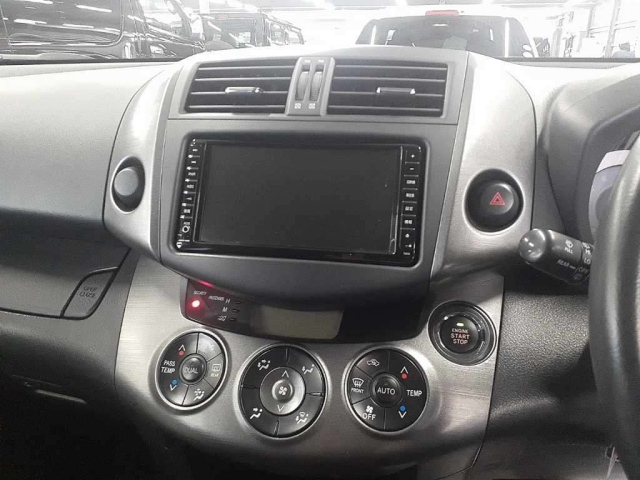 TOYOTA VANGUARD 2009