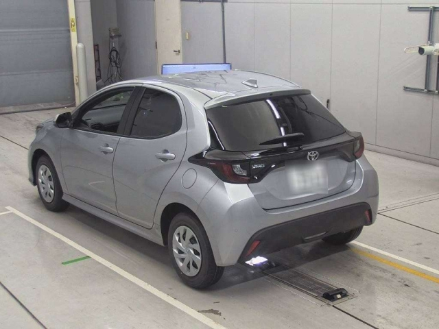 TOYOTA YARIS 2025
