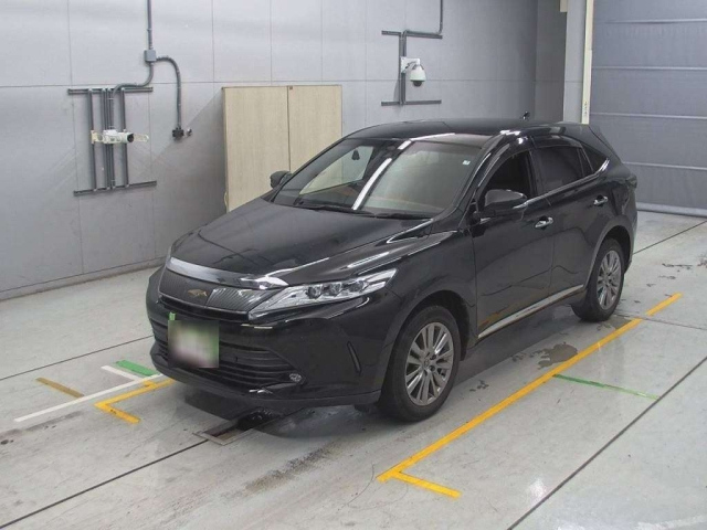 TOYOTA HARRIER 2019