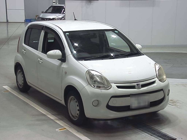 TOYOTA PASSO 2015