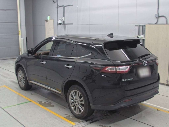 TOYOTA HARRIER 2019