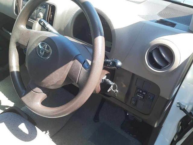 TOYOTA PASSO 2015