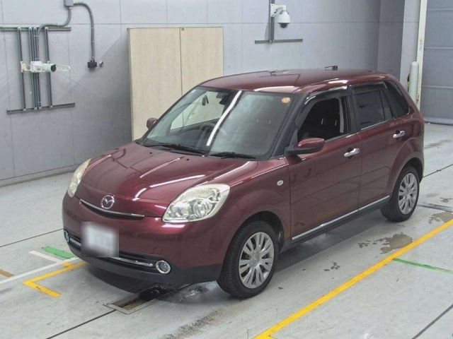 MAZDA VERISA 2014