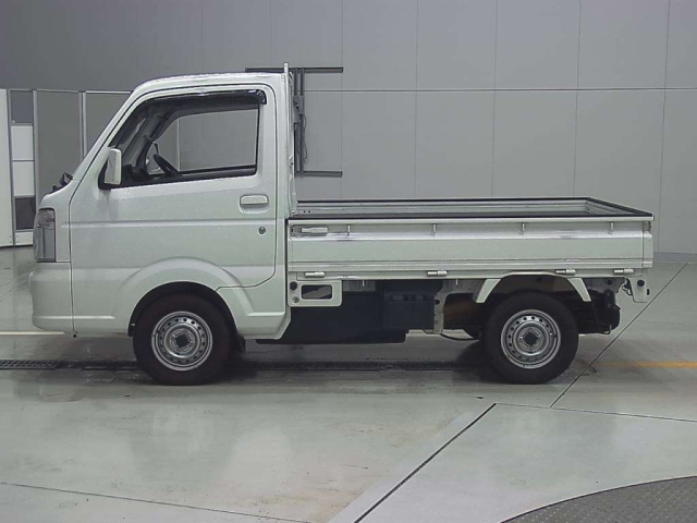 NISSAN CLIPPER TRUCK 2019