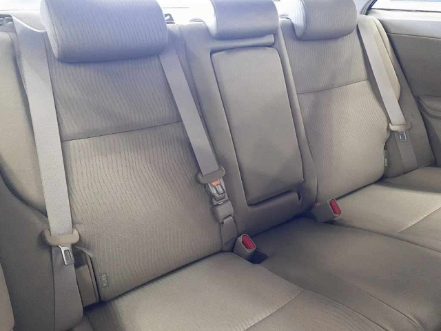 TOYOTA PREMIO 2010