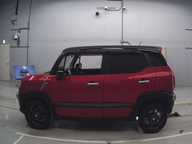 SUZUKI XBEE 2022