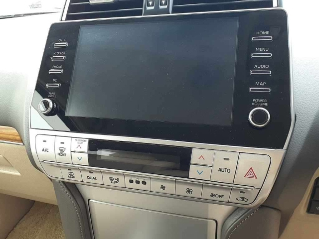 TOYOTA LAND CRUISER PRADO 2023
