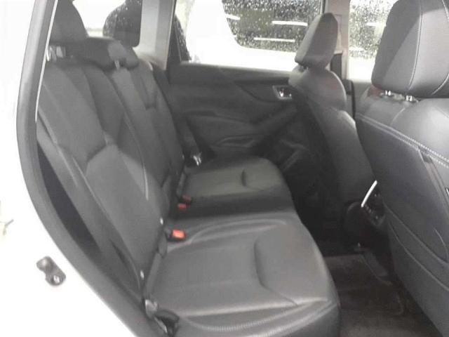 SUBARU FORESTER 2018