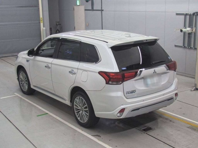 MITSUBISHI OUTLANDER PHEV 2019