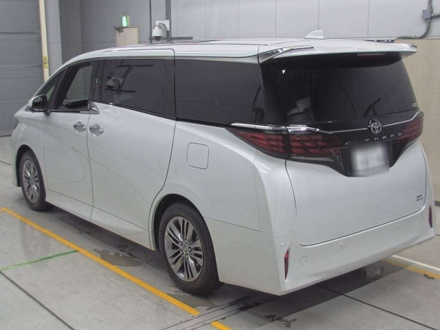 TOYOTA ALPHARD 2025