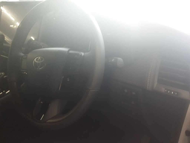 TOYOTA ALPHARD 2025
