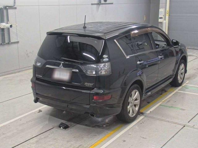 MITSUBISHI OUTLANDER 2010