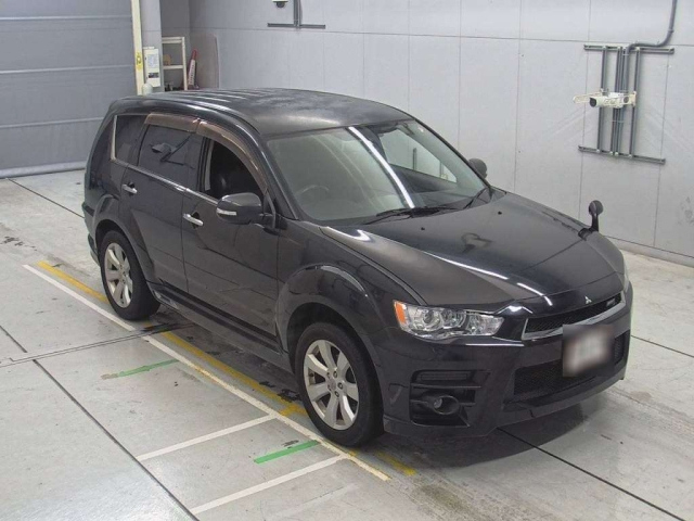 MITSUBISHI OUTLANDER 2010