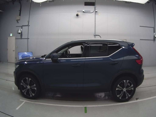 VOLVO XC40 2018
