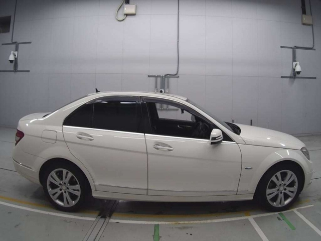 MERCEDES BENZ C CLASS 2010