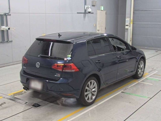 VOLKSWAGEN GOLF 2014