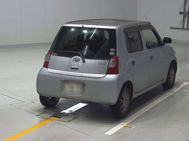 DAIHATSU ESSE 2010