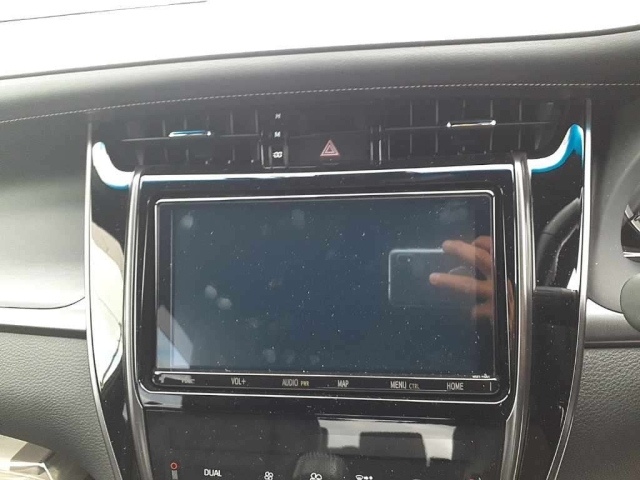 TOYOTA HARRIER 2019
